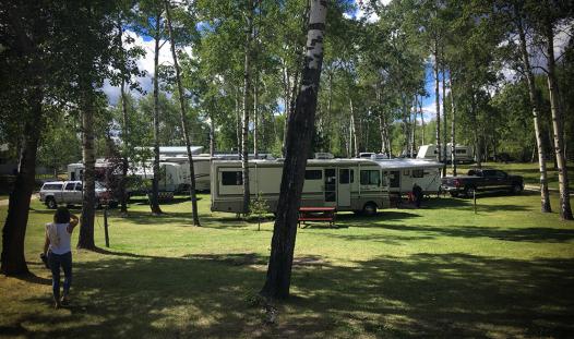 Sandy Beach Resort BC - 70 Mile House - Green Lake